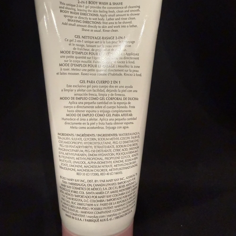 Mary Kay Hello Clean Set 2-in-1 Body Wash & Shave Gel and Hydrating Lotion